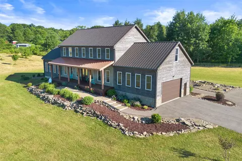 20805 Ryan Rd, Meadville, PA 16335