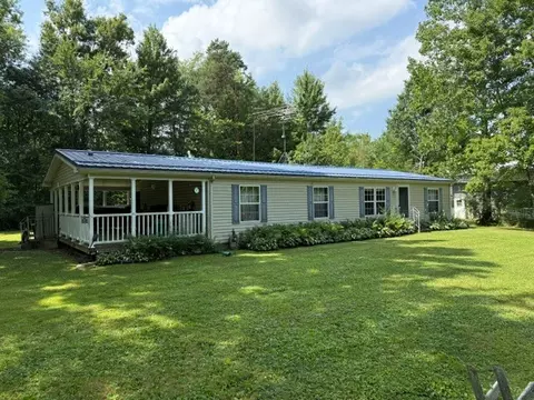3535 Cherokee Trl, Linesville, PA 16424