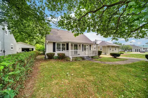 1323 Grant Ave, Erie, PA 16505