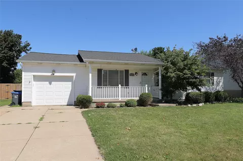 2734 W 34 St, Millcreek, PA 16506