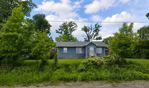 7070 Meridian Dr, Erie, PA 16509