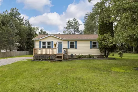 212 Shelhamer Dr, Edinboro, PA 16412