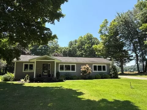 681 Bagdad Rd, Waterford, PA 16441