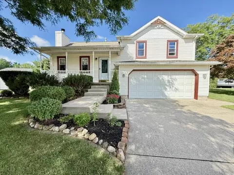 2028 Bernwood Dr, Erie, PA 16510