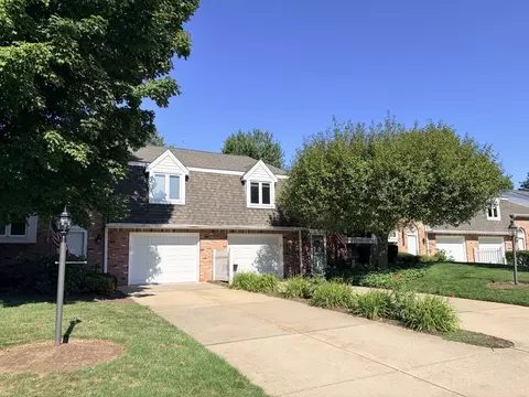 3225 Georgian Ct, Erie, PA 16506