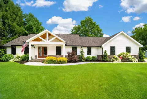127 Harrison Dr, Edinboro, PA 16412