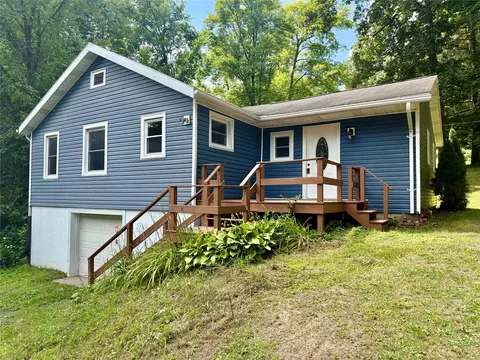 13578 Route 19, Waterford, PA 16441
