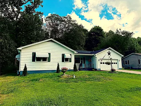 8099 Edinboro Rd, Erie, PA 16509