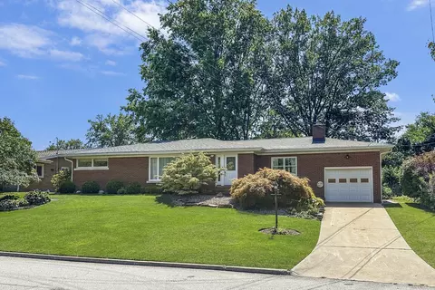 146 Griffin Ave, Erie, PA 16511