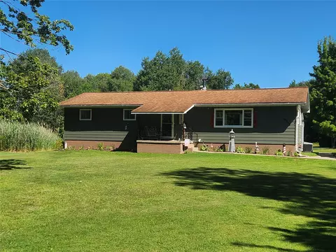 9963 Mark Rd, Waterford, PA 16441