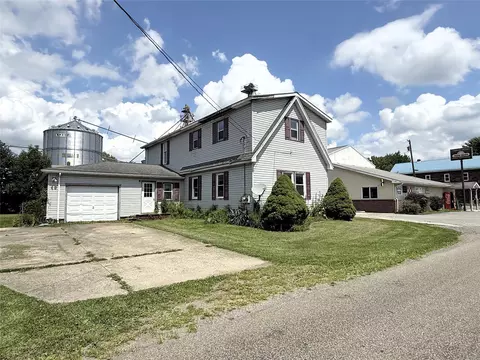 2202 Westford Rd, Jamestown, PA 16134