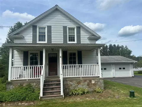9313 Wattsburg Rd, Erie, PA 16509