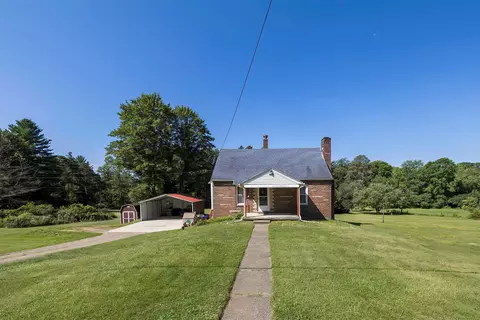 17185 S Mosiertown Rd, Saegertown, PA 16433