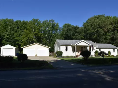 17599 S Norrisville Rd, Conneautville, PA 16406