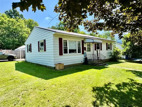 357 Benson Ave, Meadville, PA 16335