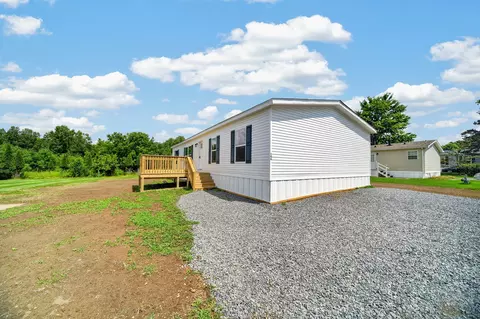 144 Imperial Way, Edinboro, PA 16412