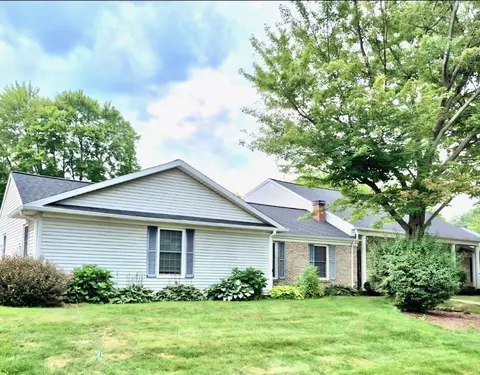 3651 Bellaire Dr, Erie, PA 16506