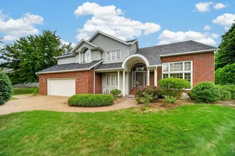4066 Aveniel Ct, Millcreek, PA 16506