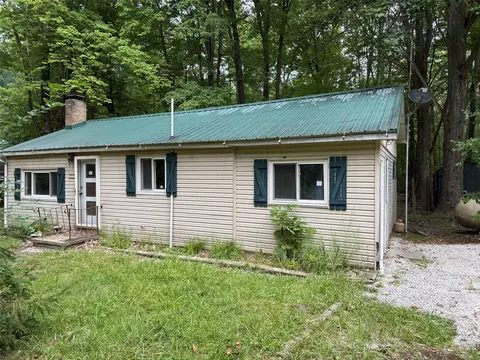 1826 Erin Ave, Espyville, PA 16424