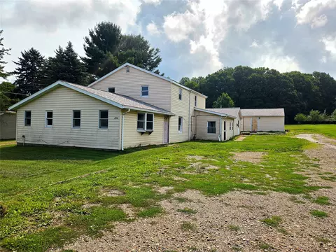7707 W Ridge Rd, Fairview, PA 16415