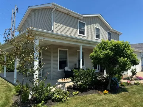 3744 Dominic Dr, Erie, PA 16506