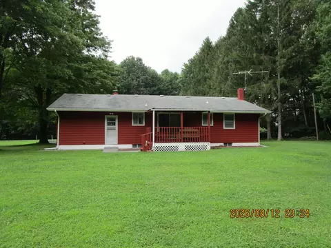 9410 Williamson Rd, Meadville, PA 16335