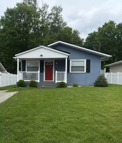4325 Genesee Ave, Erie, PA 16510