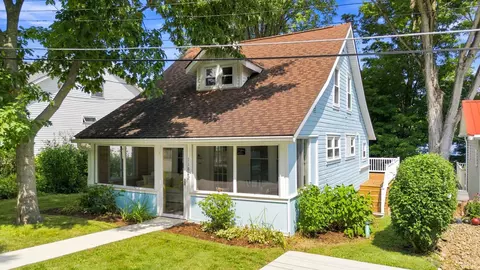 11822 Sunnyside Ave, Conneaut Lake, PA 16316