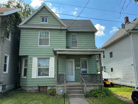 2004 Whitley Ave, Erie, PA 16504