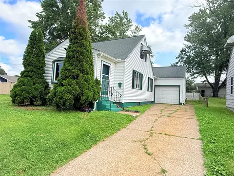 2145 E 38 St, Erie, PA 16510