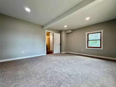 Bedroom - 10505 Mohawk Rd, Cranesville, PA 16410 photo 2 of 8