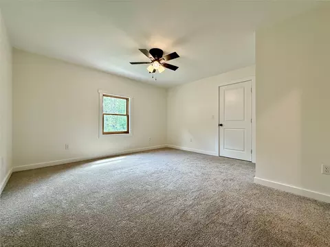 Bedroom - 10505 Mohawk Rd, Cranesville, PA 16410 photo 4 of 8