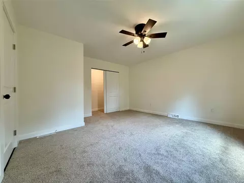 Bedroom - 10505 Mohawk Rd, Cranesville, PA 16410 photo 3 of 8