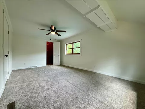 Bedroom - 10505 Mohawk Rd, Cranesville, PA 16410 photo 5 of 8