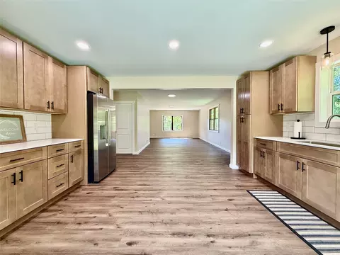 Kitchen - 10505 Mohawk Rd, Cranesville, PA 16410 photo 4 of 4