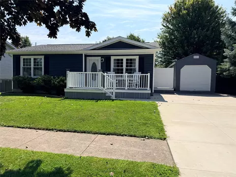 147 Hemlock Dr, Girard, PA 16417