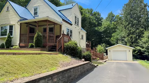 606 Williamson Rd, Meadville, PA 16335