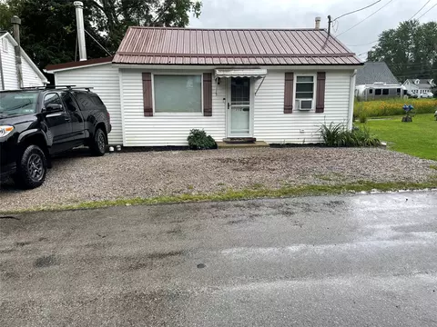 115 Walnut St, Edinboro, PA 16412