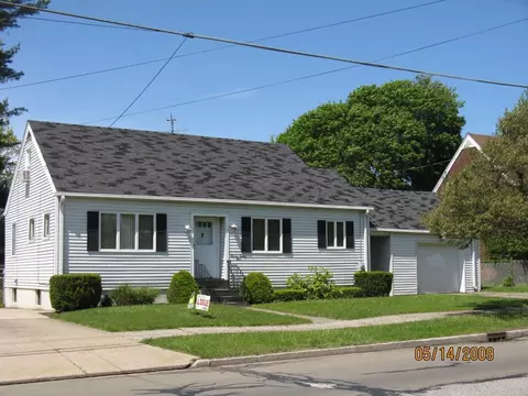 1124 W 32nd St, Erie, PA 16508