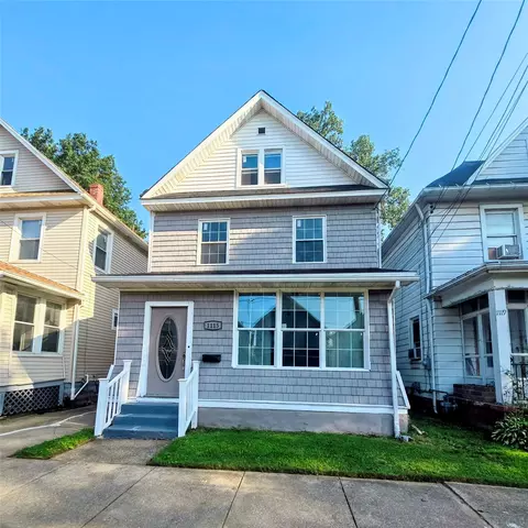 1115 W 20th St, Erie, PA 16502