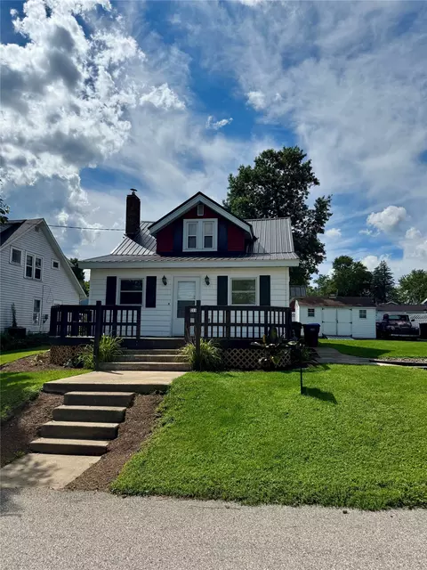 111 Washington St, Edinboro, PA 16412