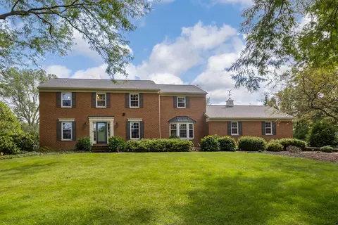 640 Lyme Ct, Erie, PA 16505