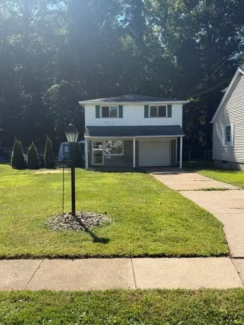 422 Montpelier Ave, Erie, PA 16505
