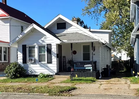 1372 W 32nd St, Erie, PA 16508