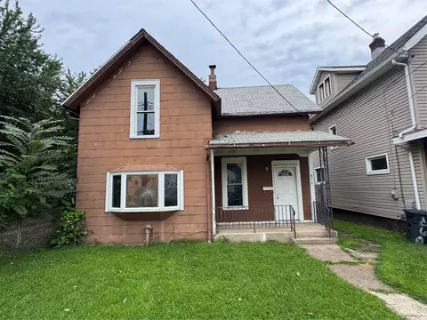 856 E 22nd St, Erie, PA 16503