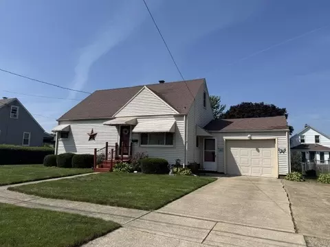 1322 W 40th St, Erie, PA 16509