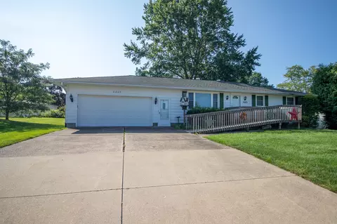 2807 E 29th St, Erie, PA 16510