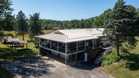 6834 Mckee Rd, Girard, PA 16417