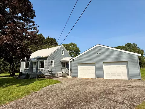 7216 Sterrettania Rd, Fairview, PA 16415