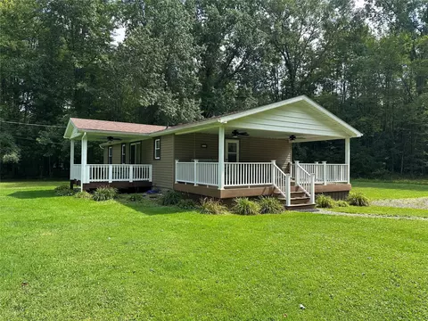 8928 Mullen Dr, Linesville, PA 16424